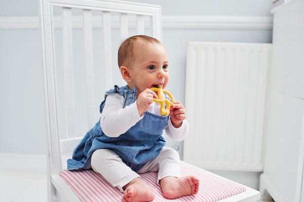 Reasons to get the amazing toothbrush-like teether toy for your teething baby