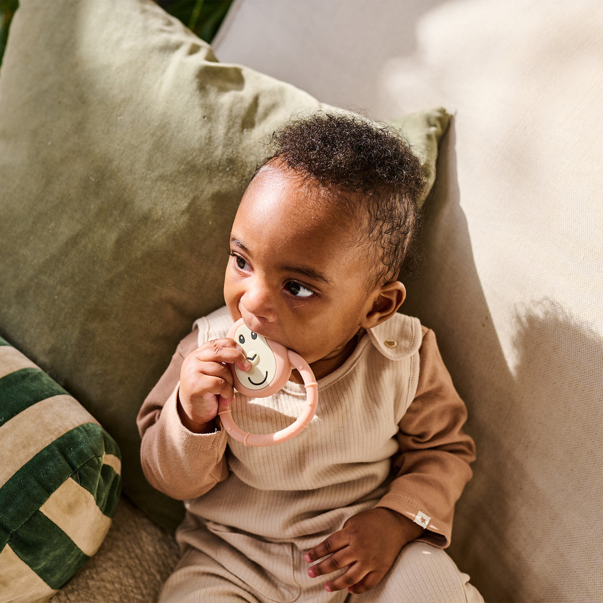 Dusty Pink Vibrating Teether
