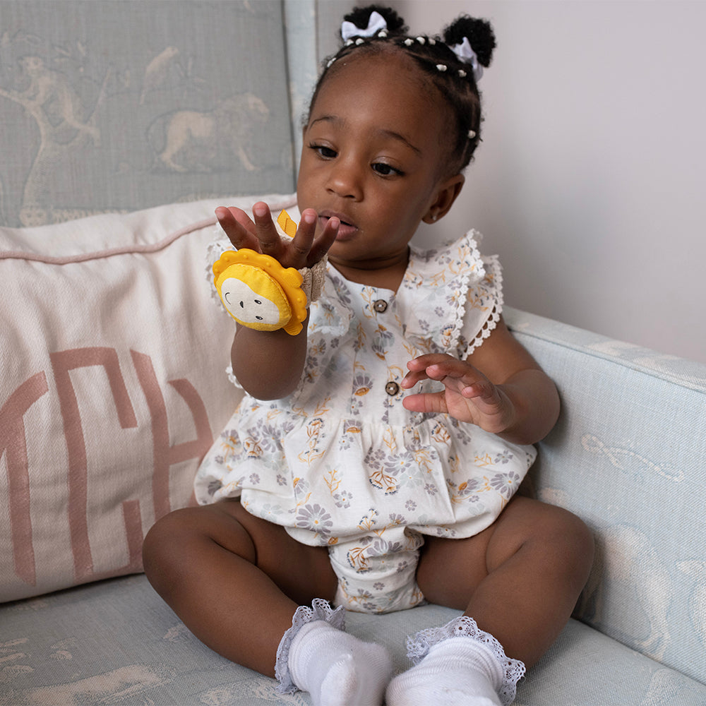 Ludo Lion Wrist Teether